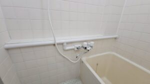 宇都宮市｜賃貸マンション給湯配管入れ替え工事（錆びた鉄管から架橋ポリ管へ更新）