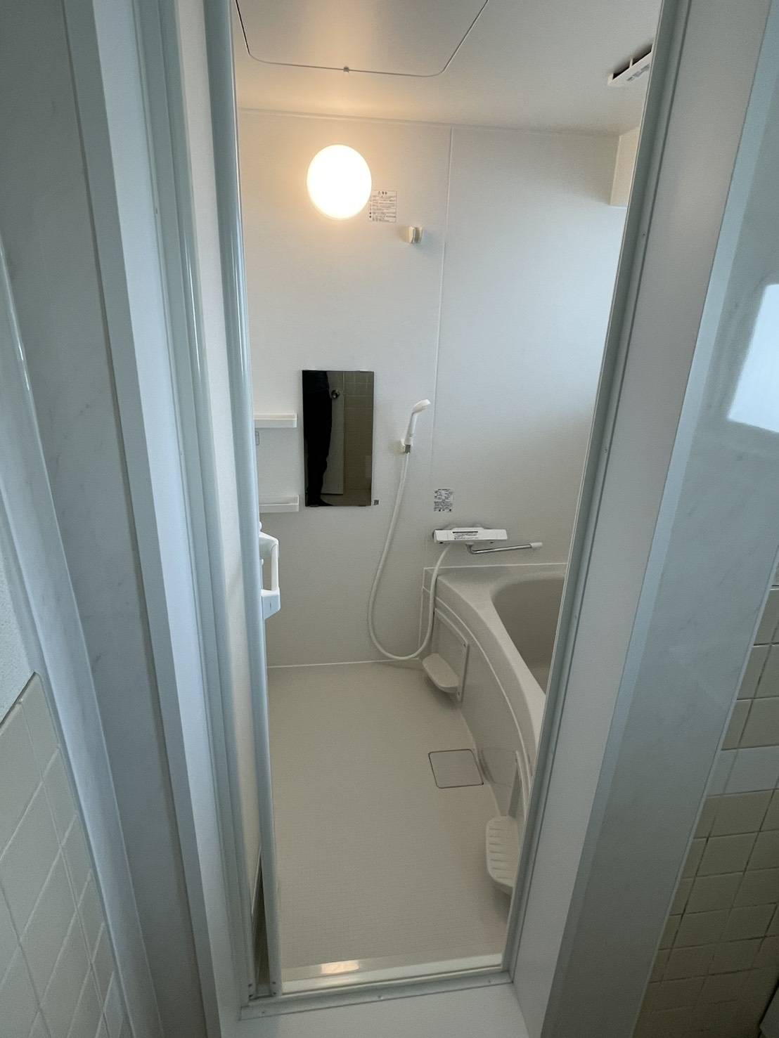 新設した浴室全体の様子