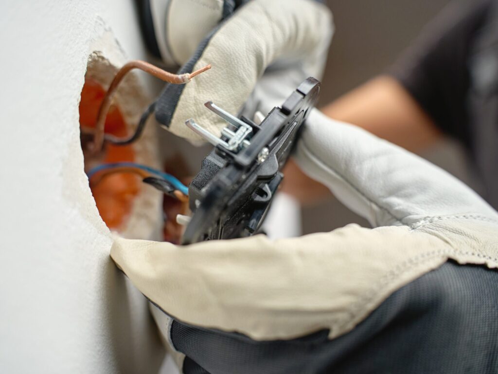 隠蔽配線ができるかどうか?プロの判断基準