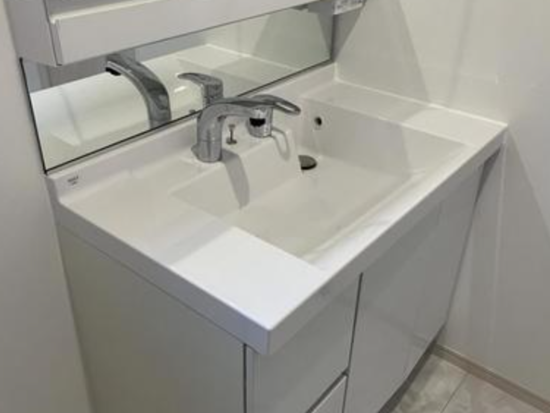 洗面化粧台・高機能水栓交換工事