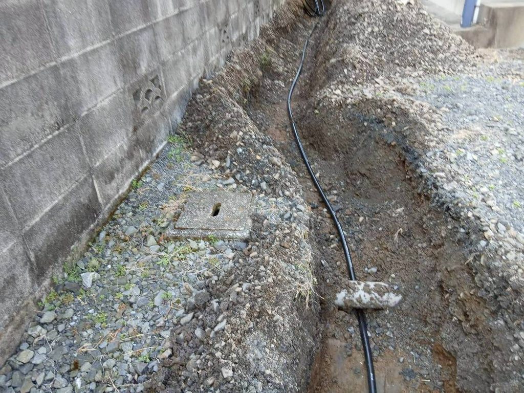 水道配管の敷設および適切な勾配・深さの確保